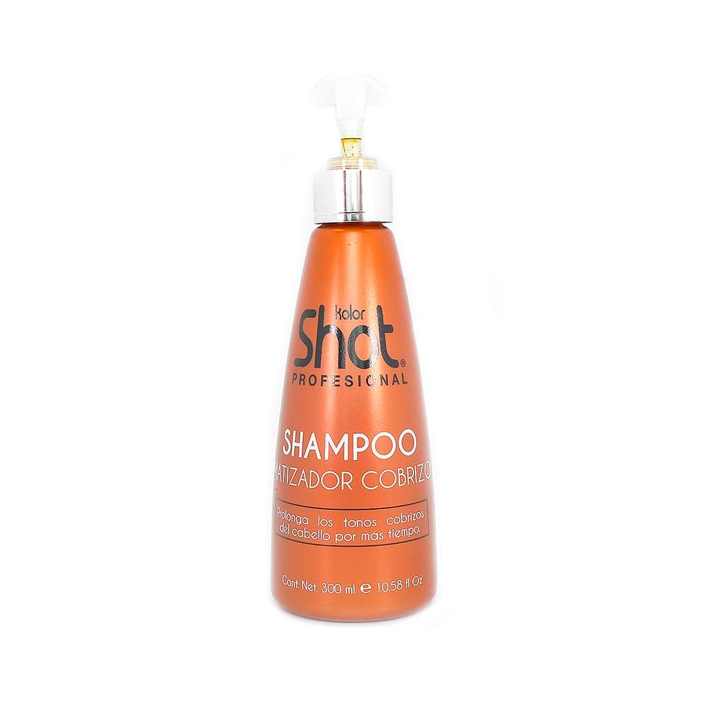 Este shampoo matizador ayuda a neutralizar los tonos no deseados y a realzar el brillo y la intensidad del color cobrizo.